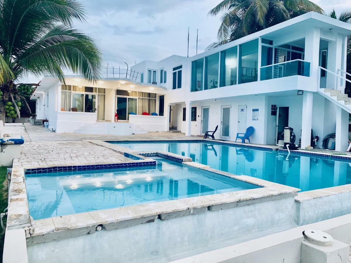 شقة Ventana Al Atlantico At Arecibo 681 Ocean Drive Islote المظهر الخارجي الصورة